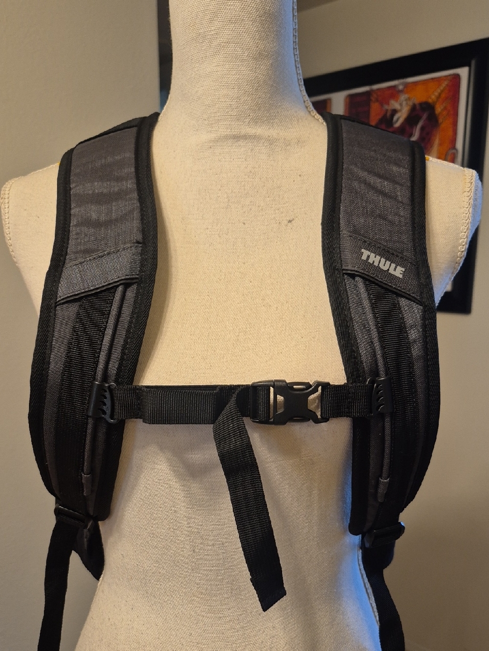 Thule Stravan Sweden Gray Backpack 16" Laptop - Picture 5 of 15